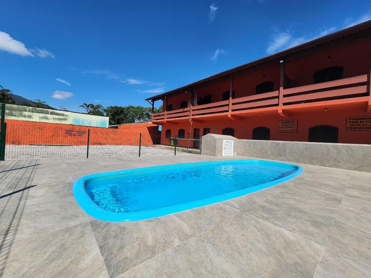 אובטובה 0001.03 - Maranduba - Apto - 2 Dormitorio - 8 Pessoas - 2 Quadras Do Mar - Piscina - Wi-Fi מראה חיצוני תמונה