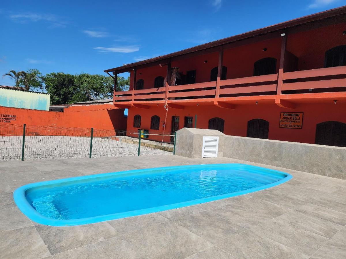 אובטובה 0001.03 - Maranduba - Apto - 2 Dormitorio - 8 Pessoas - 2 Quadras Do Mar - Piscina - Wi-Fi מראה חיצוני תמונה