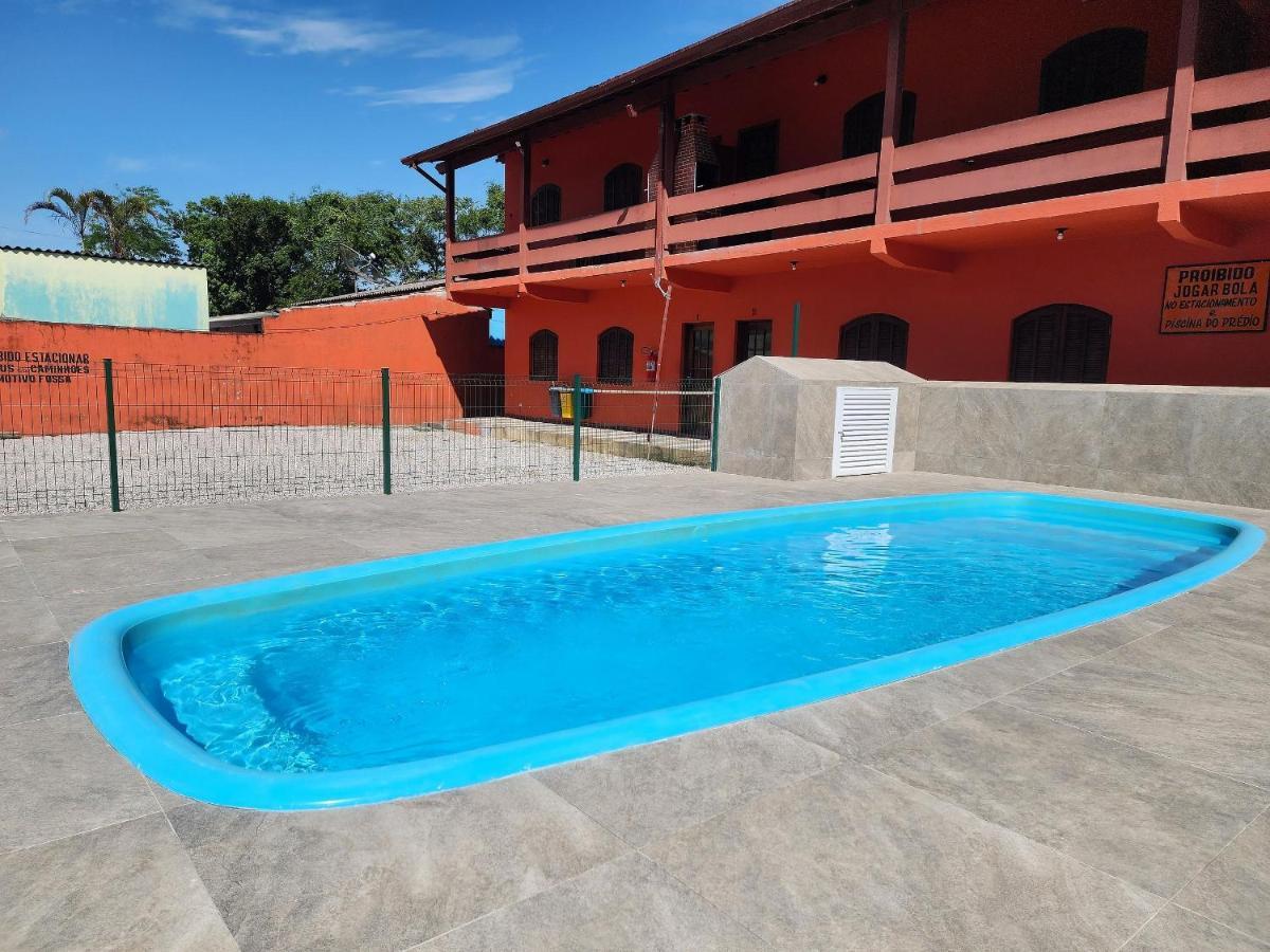 אובטובה 0001.03 - Maranduba - Apto - 2 Dormitorio - 8 Pessoas - 2 Quadras Do Mar - Piscina - Wi-Fi מראה חיצוני תמונה